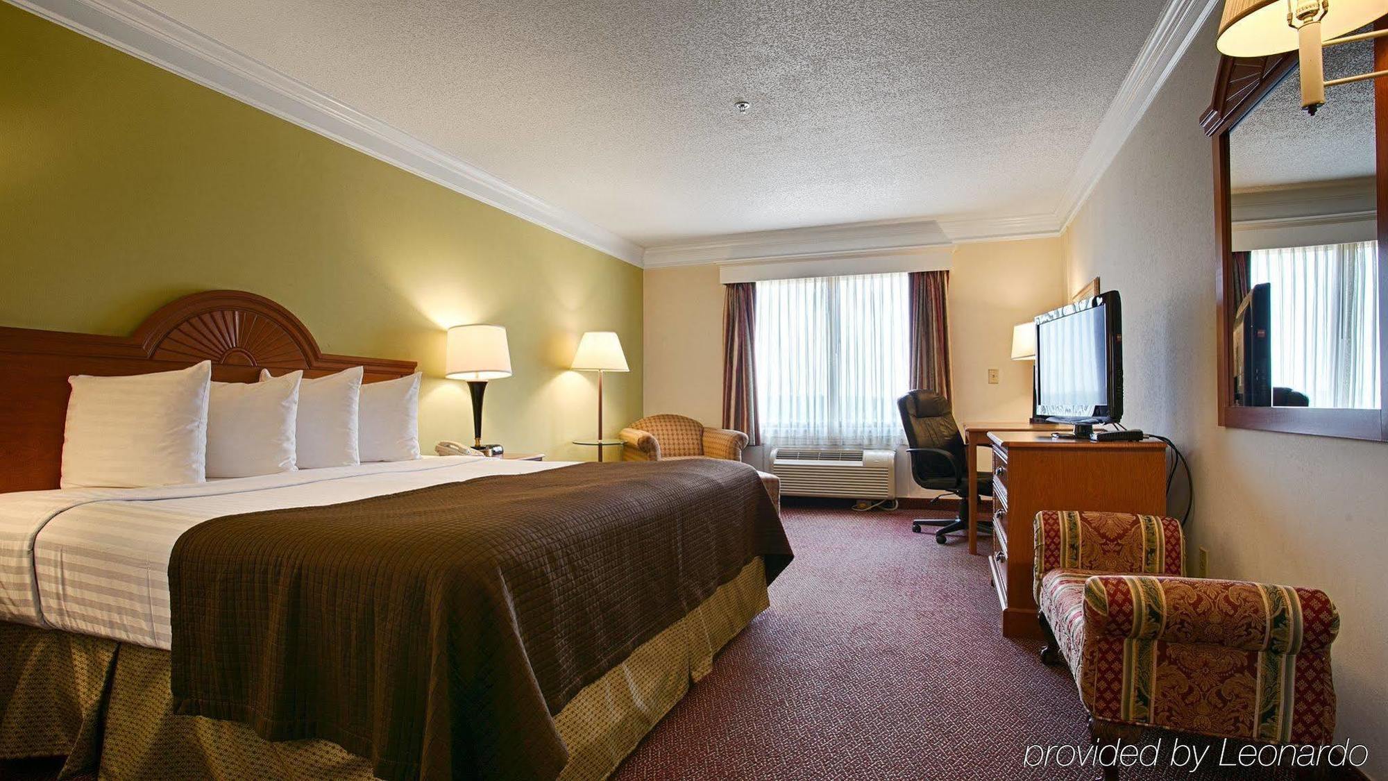 Best Western Augusta West Extérieur photo