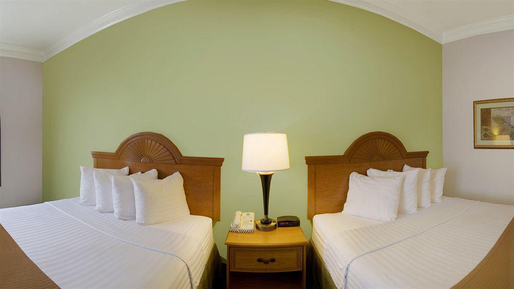 Best Western Augusta West Extérieur photo